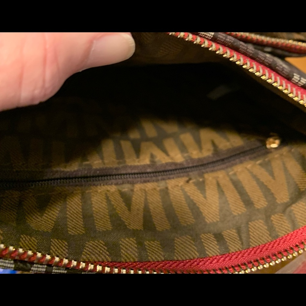 MKF by MIA K Red Sira Signature Crossbody Bag NWT - Picture 5 of 5